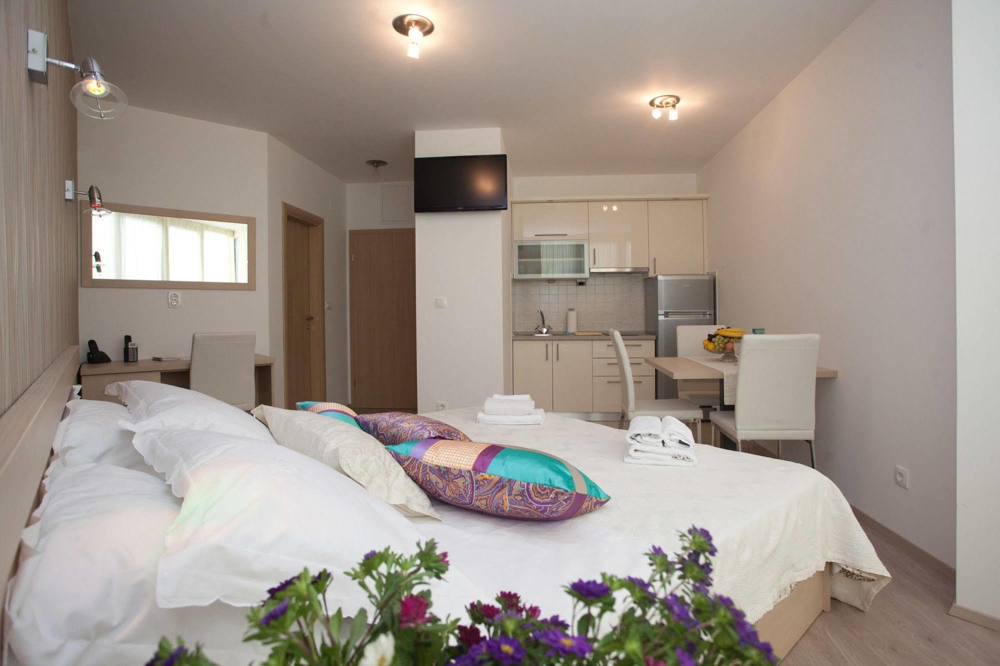 Cro Jet Set Apartments 스플리트 외부 사진